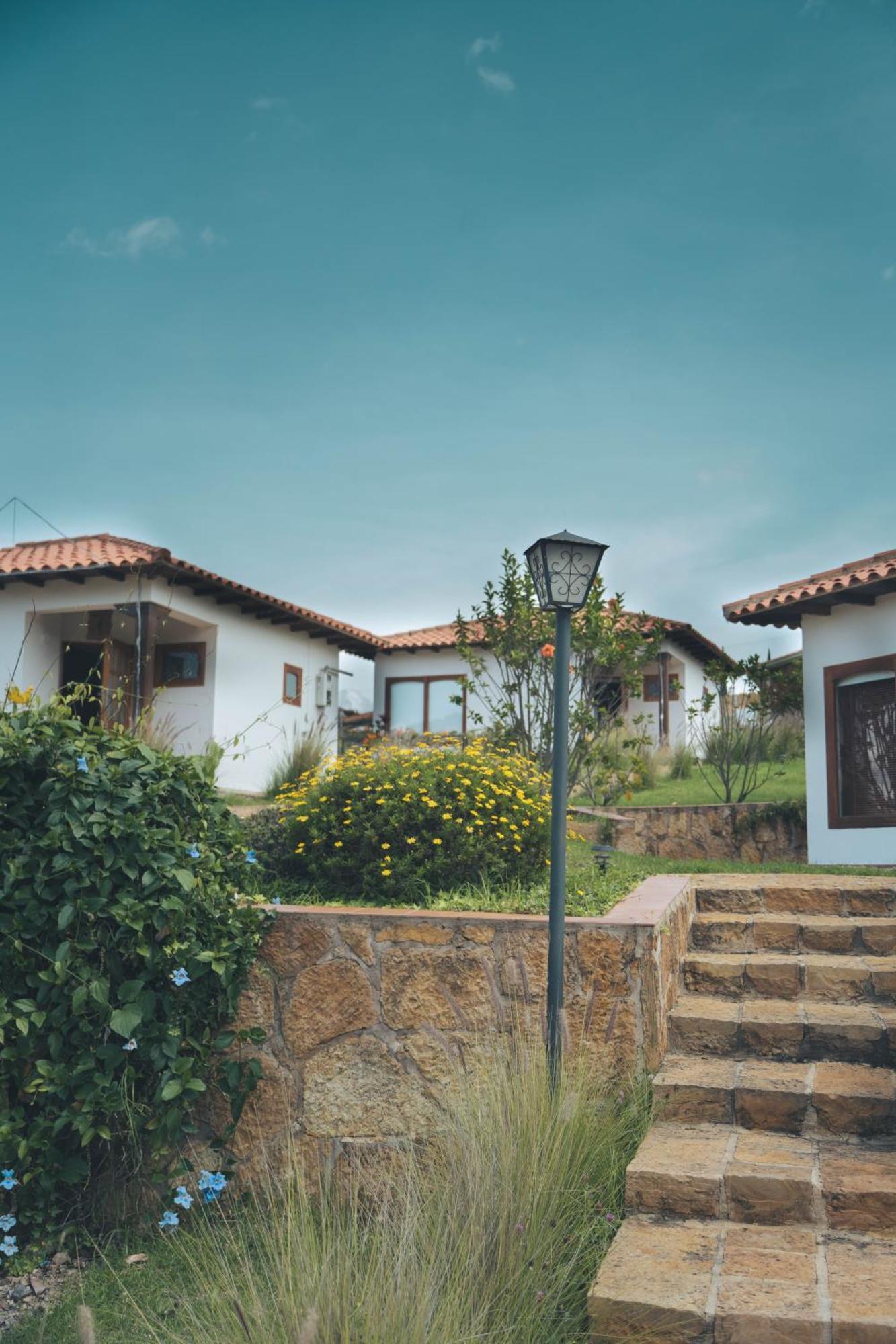 Ocarina Suites-hotel De Leyva *